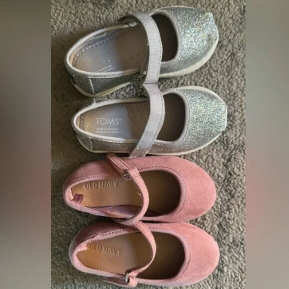 Toms Silver Dress Shoes Sparkly Mary Jane Style BUNDLE of 2 size‎ 5C - Picture 1 of 2